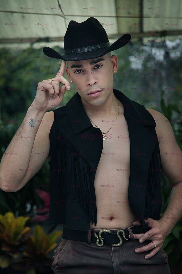 FOTOS DE DAVID DISPONIBLE CDMX DOTACIÓN REAL SOLO SLVNT % DECIDIDOS
