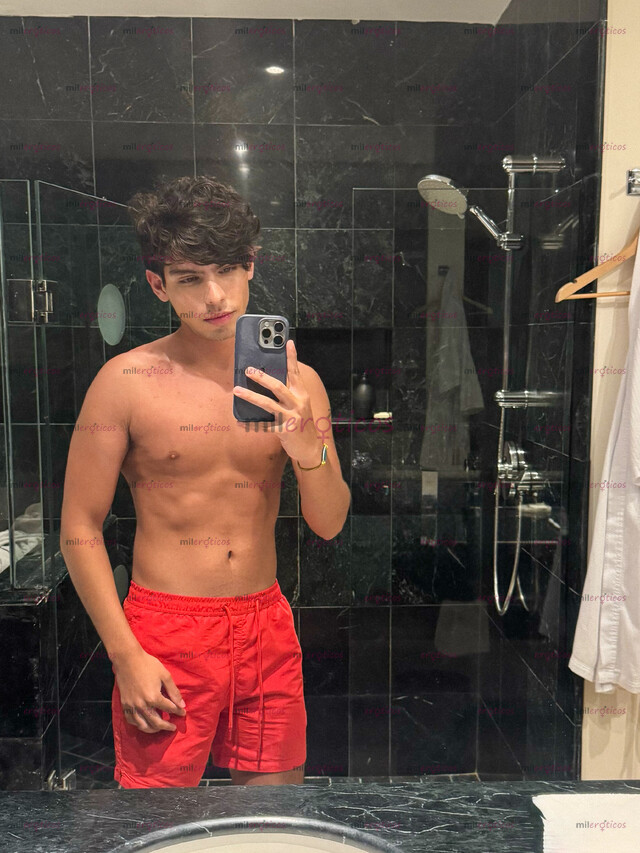 FOTOS DE LINDO Y MORBOSO CON GANAS DE PASARLA BIEN