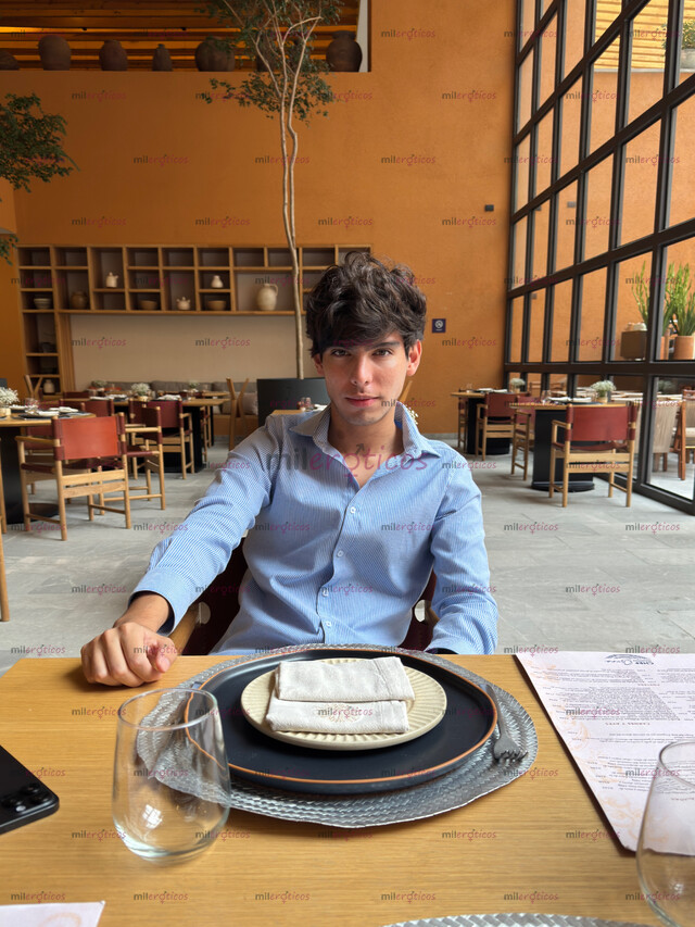 FOTOS DE LINDO Y MORBOSO CON GANAS DE PASARLA BIEN