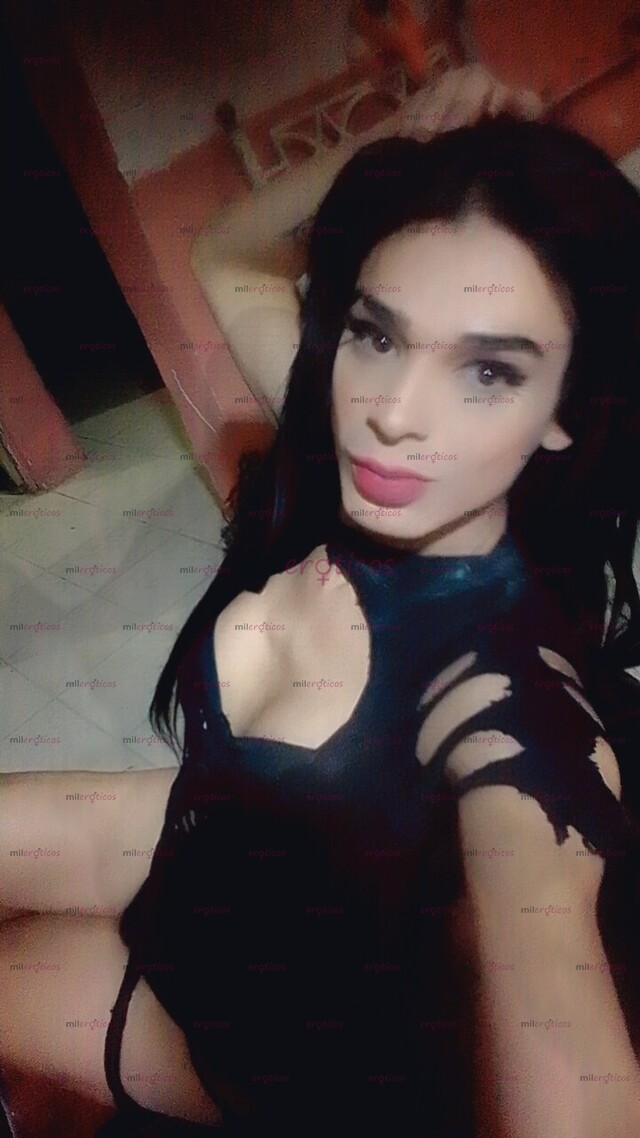FOTOS DE CALIENTE Y TOTALMENTE FEMENINA LO QUE NESESITAS PARA CUMPLIR TU FANTASIA.