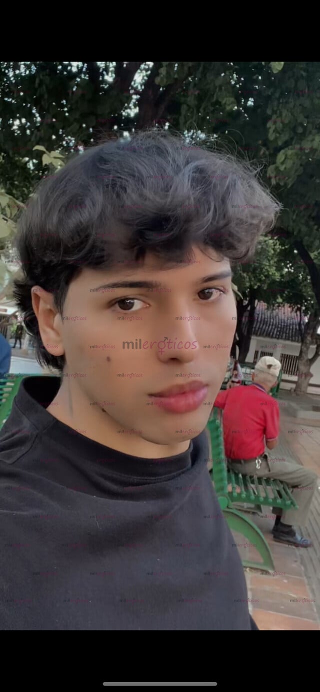 FOTOS DE CHICO JOVEN ALTO TRIGUEÑO , DELGADO PASIVO NALG N