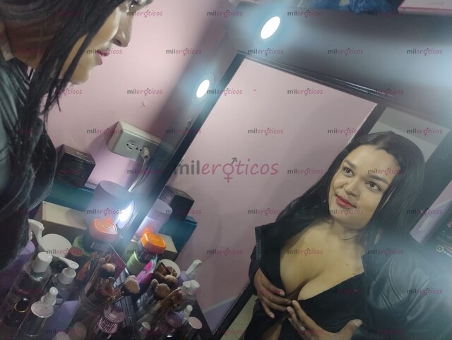 FOTOS DE SEXY CURBY PARA TI ,CON GANAS DE COMPLACERTE.