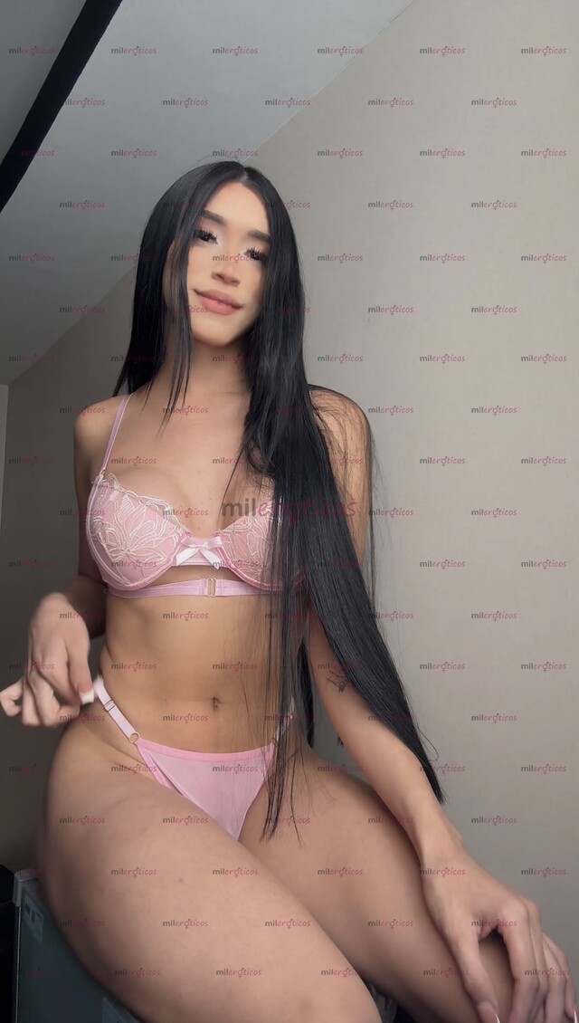 FOTOS DE DANIA LEOS, HERMOSA TRANSEXUAL CON LUGAR