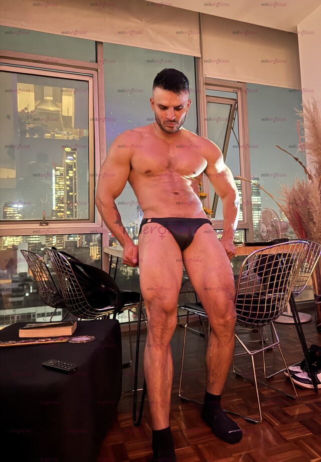 FOTOS DE EXTRANJERO DOTADO PARA DAMAS TRÍOS ORGIAS PAREJAS ETC