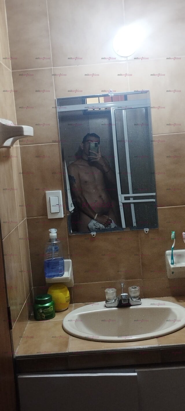 FOTOS DE SOLO ATIENDO MUJERES... JOVE 25 AÑOS, ECONÓMICO CON GANAS DE SEXO Y PASALA BIEN,