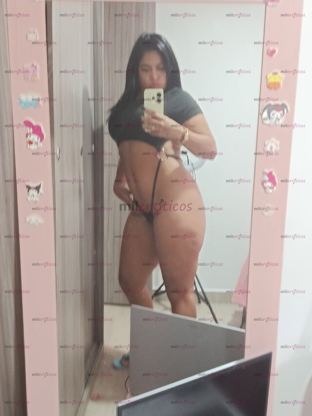 FOTOS DE TETONA MORENA CON GANAS DE MUCHO SEXO EL MEJOR ORAL Y ANAL QUE TE PUEDES IMAGINA