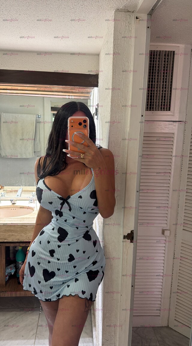 FOTOS DE EXTRANJERA RECIÉN LLEGADA PARA CUMPLIR TODAS TUS FANTASÍAS