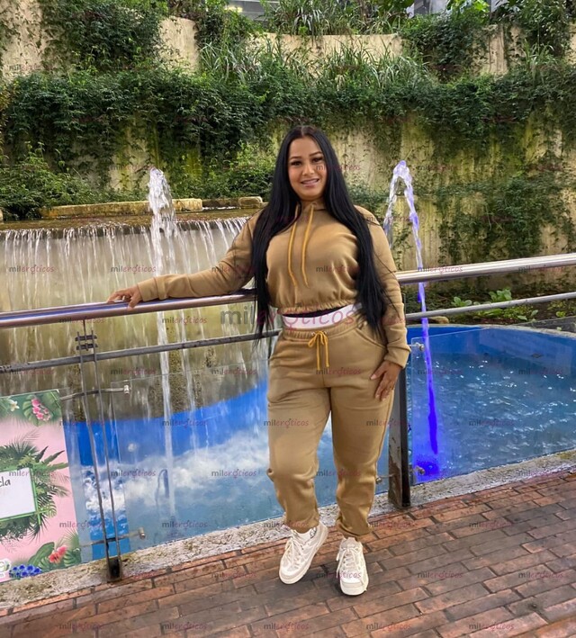 FOTOS DE HOLA AMOR MI NOMBRE ES CATHERINE UNA CHINA PELINEGRA NATURAL MUY ASEADA,