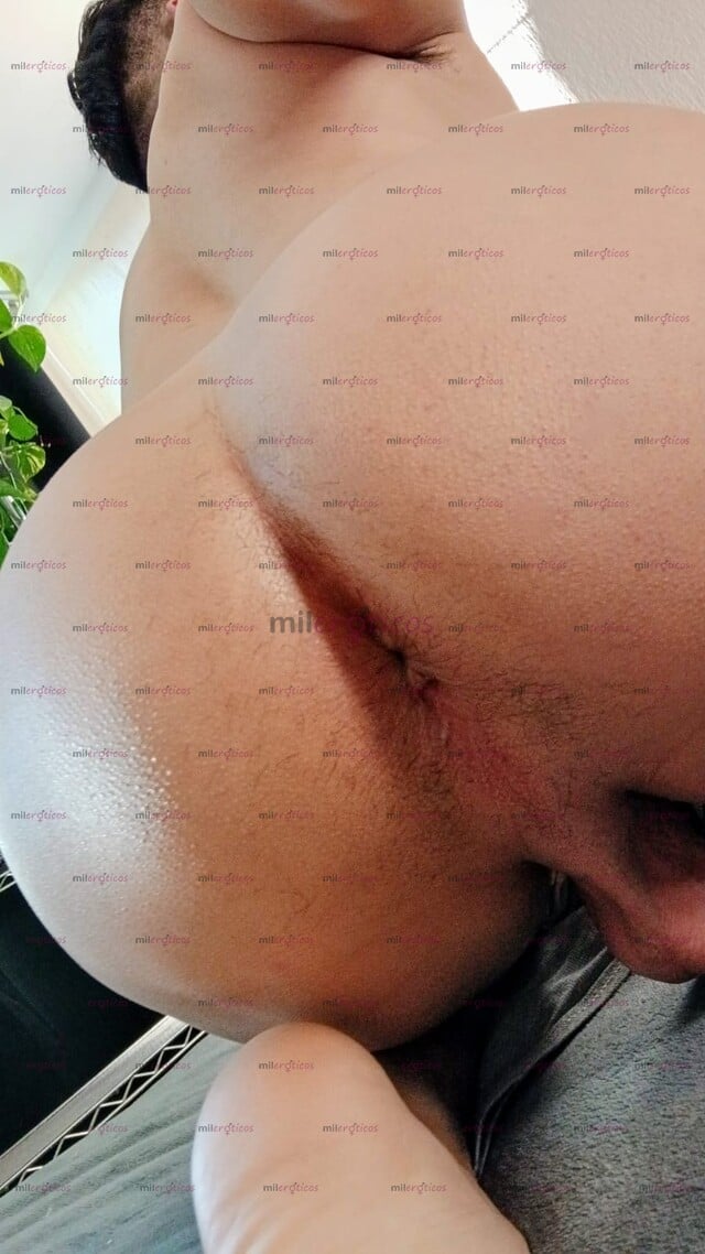 FOTOS DE CHICO ATRACTIVO, VERGON, VARONIL, CON LECHE CALIENTE PARA TI.