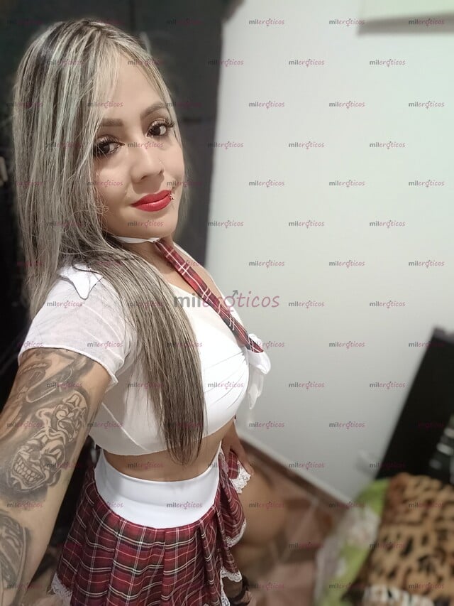 FOTOS DE SOY UNA MONITA MUY ARDIENTE TE DARÉ UN RICO SEXO APROVECHA