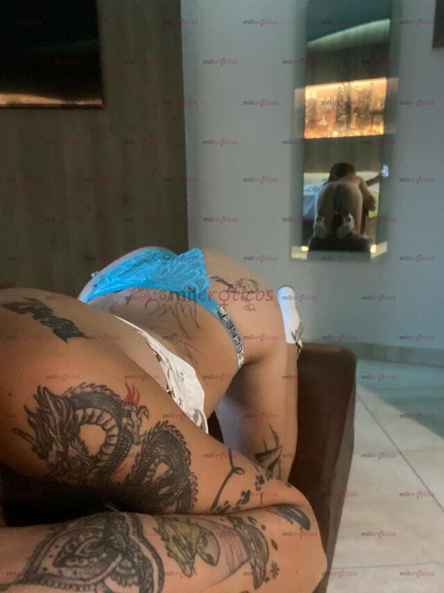 FOTOS DE FEMINIDAD Y JOVIALIDAD EN UNA MUÑEQUITA CALIENTE PARA TI