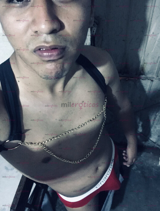 FOTOS DE AQUÍ MUCHACHO MORENO Y ALTO LISTO PARA HACERTE PASAR UN RATO RICO, MI TEL 332908