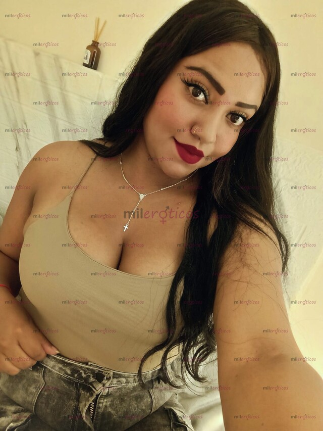 FOTOS DE RICA MORENA VIP COLOMBIANA RICAS TETAS TE HAGO UNA DELICIOSA MAMADA ENSALIBADA