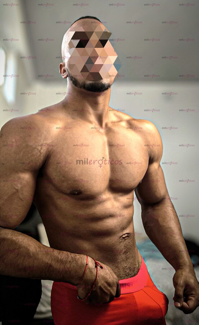 FOTOS DE SCORT MORENO DOTADO VERGON Y MUSCULOSO DEJAME LLENARTE DE PLACER