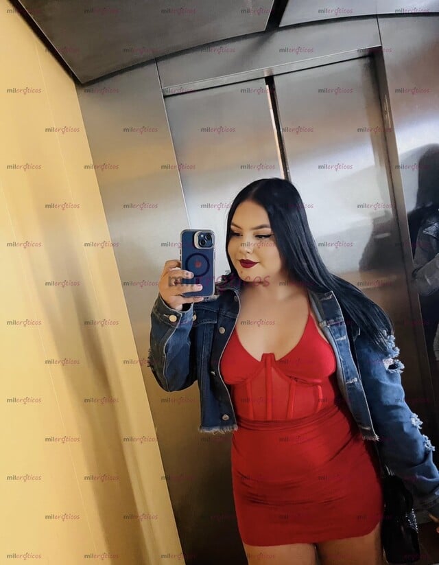 FOTOS DE CHICA FEMENINA CALIENTE Y CON GANAS DE PASARLA SÚPER RICO CONTIGO AMOR