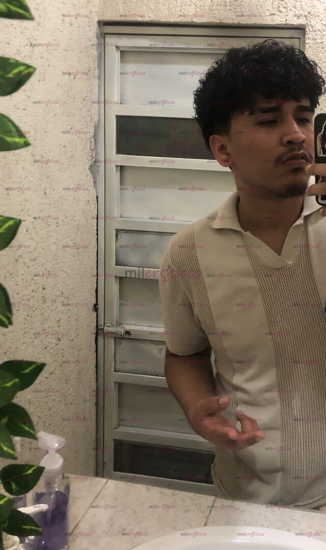 FOTOS DE AQUÍ MUCHACHO MORENO Y ALTO LISTO PARA HACERTE PASAR UN RATO RICO, MI TEL 332908
