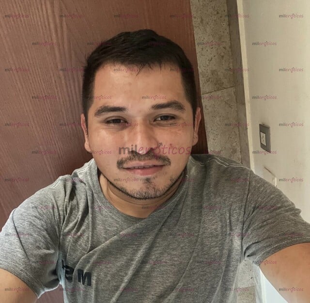 FOTOS DE CHICO BUENA ONDA DE BUEN VER ATRACTIVO Y DISPUESTO A CUMPLIR SUS MÁS OBSCUROS