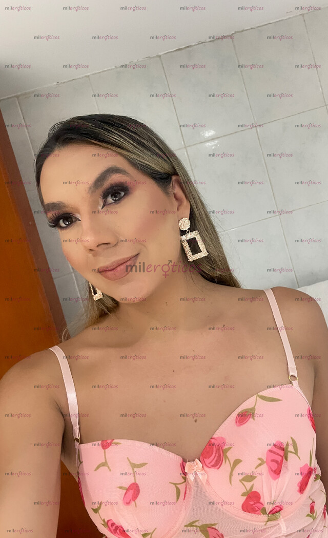 FOTOS DE EL SEXO MÁS PASIONAL CON DAFNE OROZCO ACTIVA Y PASIVA