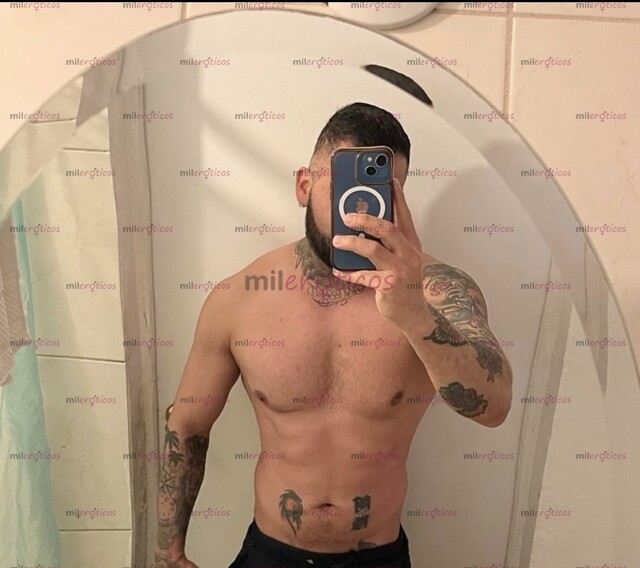 FOTOS DE MASAJISTA PROFESIONAL MASCULINO DE VISITA