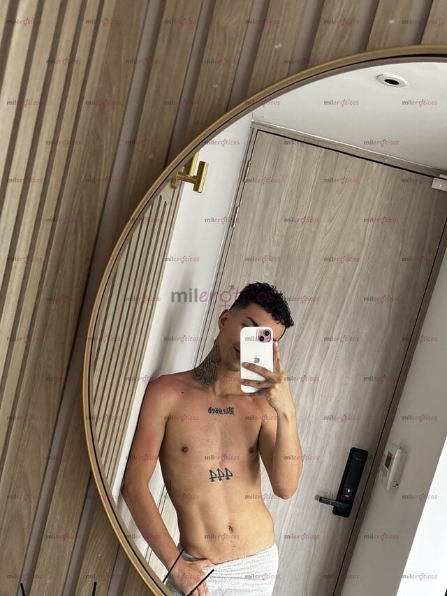 FOTOS DE DISPONIBLE PARA PRESENCIALES EN MEDELLÍN ESTOY DISPUESTO A TODO