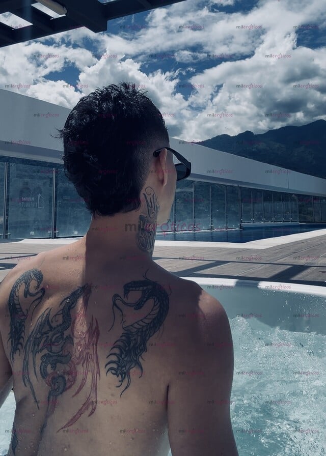 FOTOS DE DISPONIBLE PARA PRESENCIALES EN MEDELLÍN ESTOY DISPUESTO A TODO