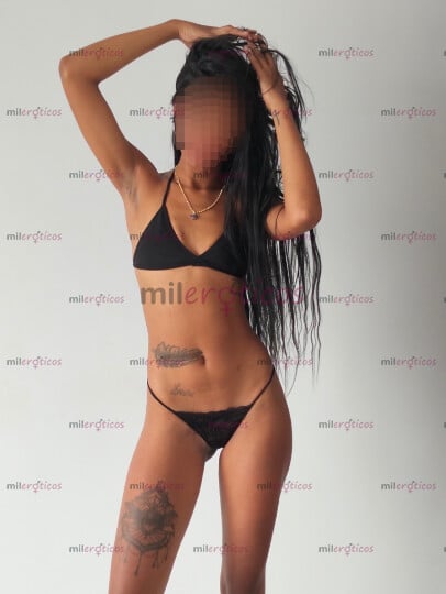 FOTOS DE KIKI Y ORIANA FLACAS HUESUDAS Y PROFUNDAS DESEOSAS DE MUCHO CLAVO AL PISO HOY
