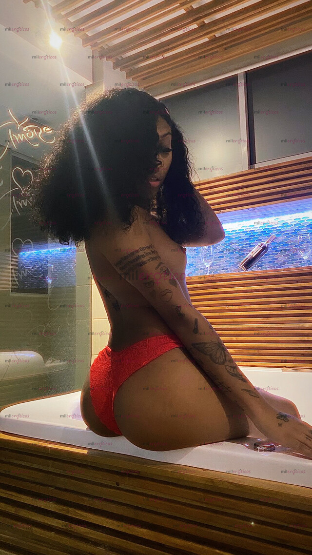 FOTOS DE MORENA, VERSÁTIL, DOMINANTE, SEXY JOVEN Y ATRACTIVA