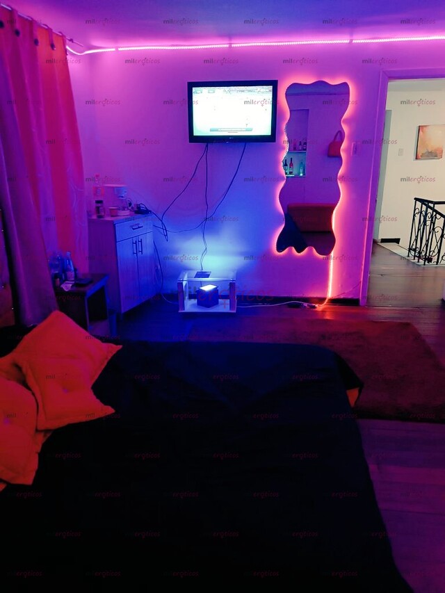 FOTOS DE ¡SE ARRIENDAN HABITACIONES PARA TRABAJAR CERCA CENTRO COMERCIAL GALERÍAS!