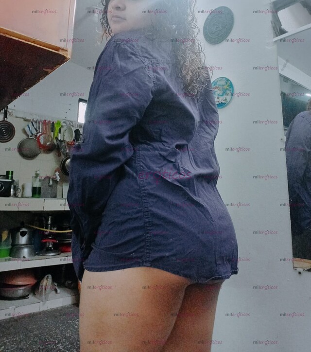 FOTOS DE GORDIBUENA , CHOCHONA ; DESEANDO TENERTE EN MI CAMA