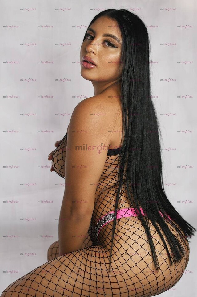FOTOS DE HERMOSA COLOMBIANA PAMELA, DISPUESTA A COMPLACERTE DIS 24 7, TE ESPERO MI AMOR.