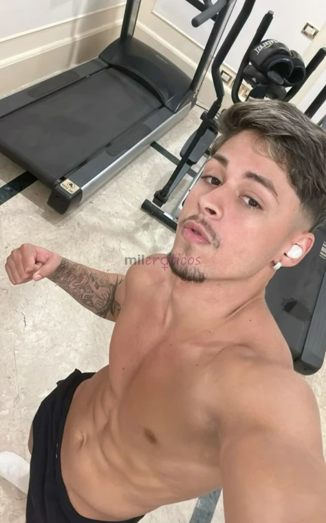 Opa meu nome e fa entrei nesse mundo porem com vivencias e estudosnao estou aqui por carencia tedio ou conveniencia respondo apenas a quem tiver inter...