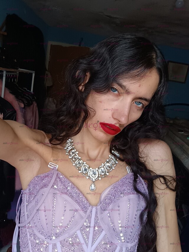 FOTOS DE SOY UNA NIÑA DE 20 AÑOS DE EDAD. SOY CHICA TRANSEXUAL. SIEMPRE USO VESTIDOS.