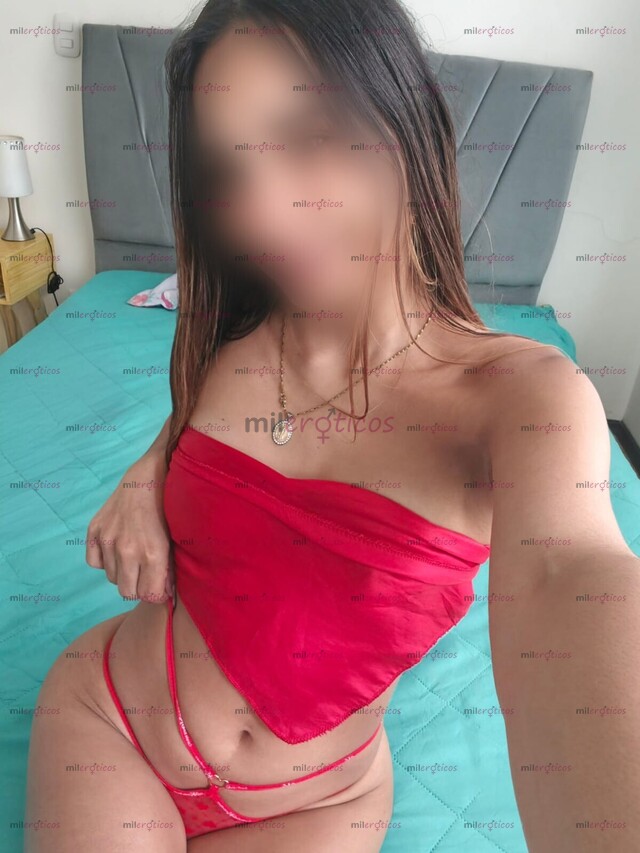 FOTOS DE FLAQUITA JOVENCITA ACTRIZ DE PORNO DISPONIBLE PARA TI