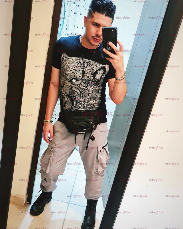 FOTOS DE ZAYN PASIVO A TUS ÓRDENES PARA CUMPLIR TUS FANTASÍAS ZAYN BOTTOM AT YOUR SERVICE