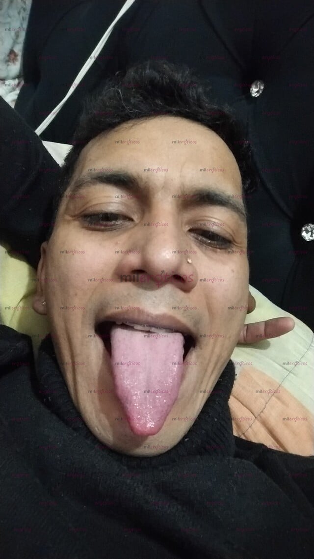 FOTOS DE MUCHO GUSTO SOY YONDER TENGO 33 AÑOS MORENO ALGO COMPLACIENTE HETERO VENEZOLANO
