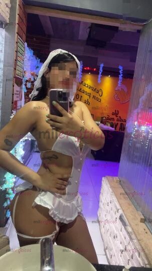 FOTOS DE MI AMOR LLEGO ESTA HERMOSA MORENASA PARA SATISFACER TUS DESEO