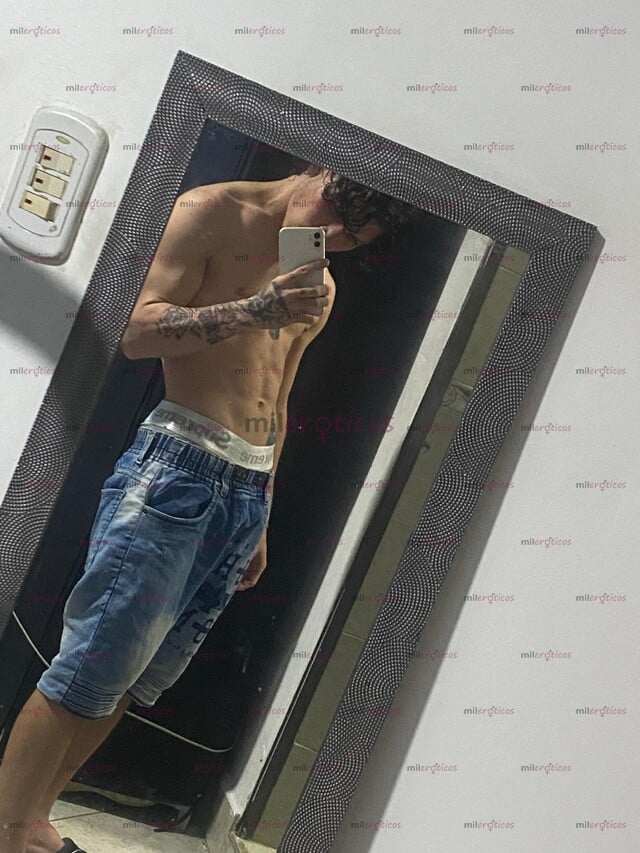 FOTOS DE HOT BOY. CHICO CALIENTE QUIERO CUMPLIR TUS FETICHES
