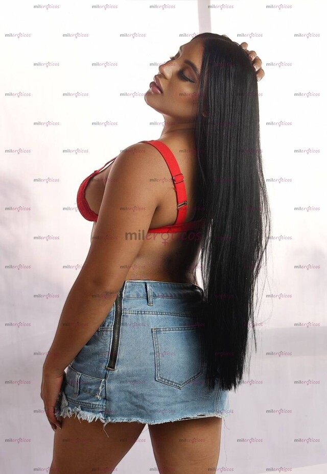 FOTOS DE HERMOSA COLOMBIANA PAMELA, DISPUESTA A COMPLACERTE DIS 24 7, TE ESPERO MI AMOR.