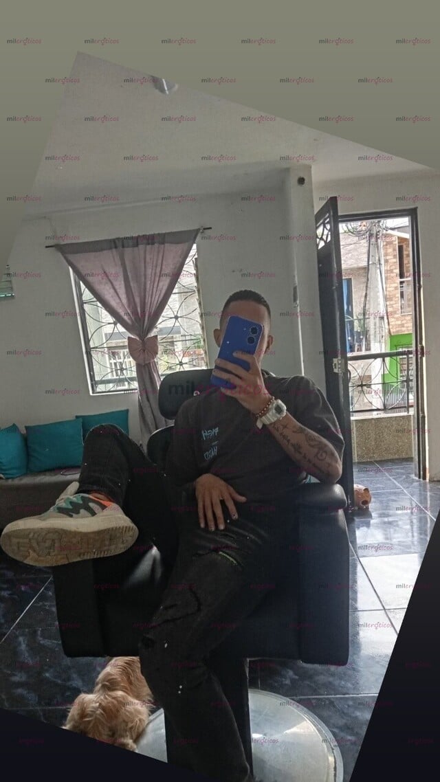 FOTOS DE CHICO NUEVO . SERIO VARONIL Y MUY RESERVADO HABLEN SIN PENA