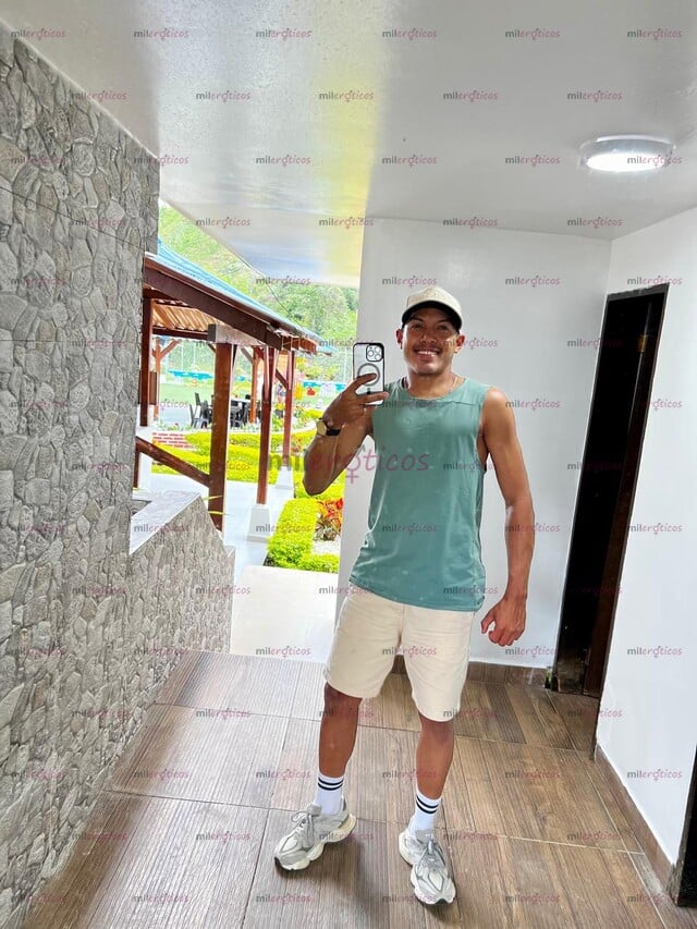 FOTOS DE 2 JÓVENES ACTIVOS VARONILES MASCULINOS VIDA HETERO EN LA CIUDAD DE CALI