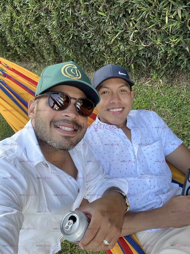 FOTOS DE 2 JÓVENES ACTIVOS VARONILES MASCULINOS VIDA HETERO EN LA CIUDAD DE CALI