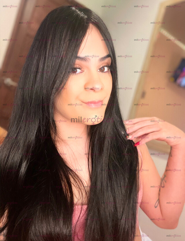 FOTOS DE LA MÁS PUTA DEL PORTAL FOGOSA Y CALIENTE EXPERTA EN PRIMERIZOS