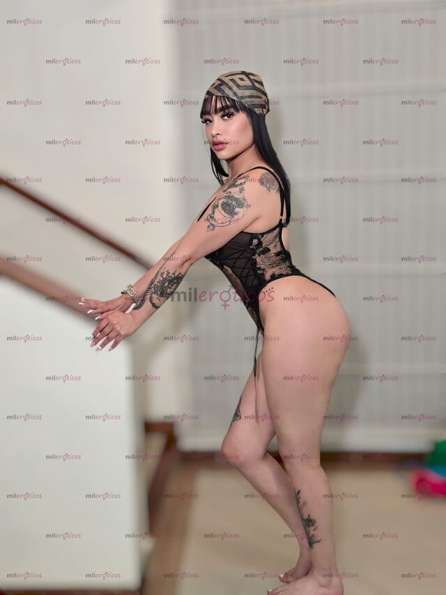 FOTOS DE DESCOMPLICADA JOVENCITA BIEN PUTA EN LA CAMA NUEVA ENCANTADORA