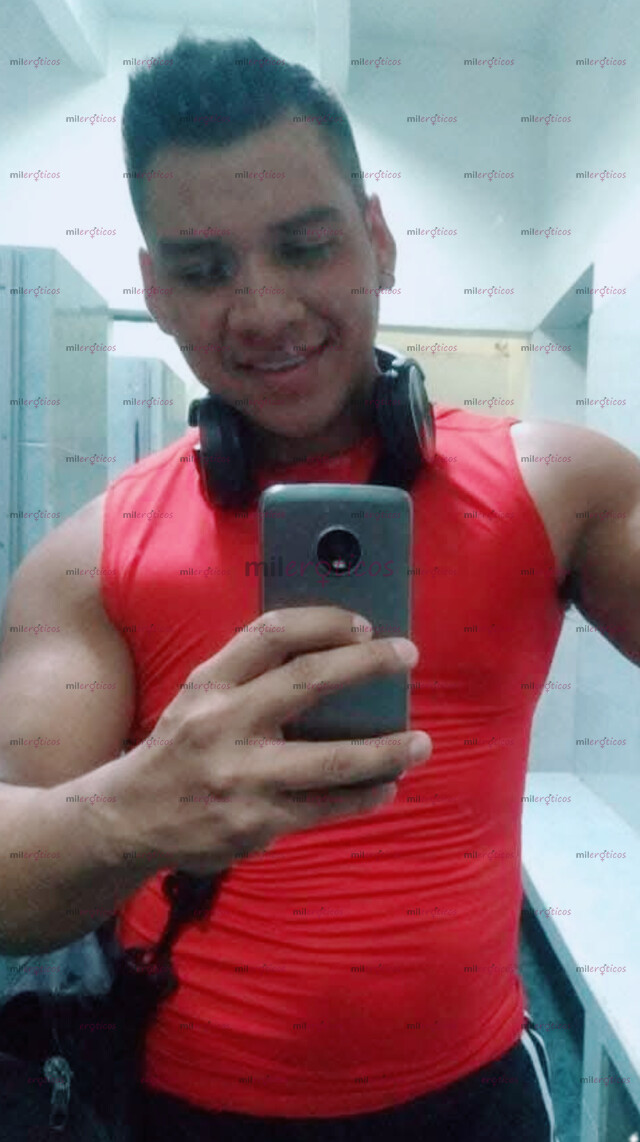 FOTOS DE DISPONIBLE EN TU CIUDAD ESCORT ATLÉTICO CACHONDO VERSÁTIL MUY ACCESIBLE