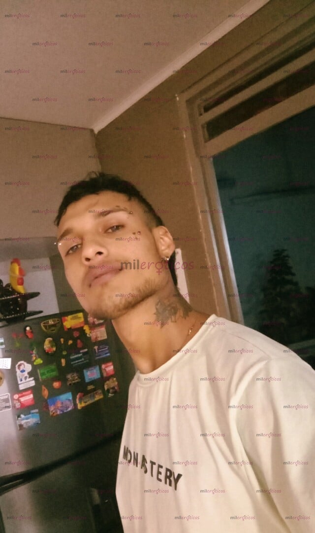 FOTOS DE HOLAAA SOY JUAN STIWAR NUEVO EN LA CIUDAD MUY NINFOMANA Y MUY COMPLACIENTES