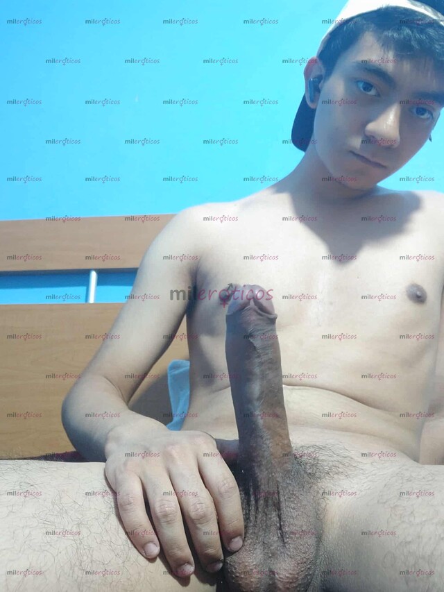 FOTOS DE TWINK, VERGON Y HOT. DUROS 19CM DE MORRITO PUESTOS PARA TI PAPI.