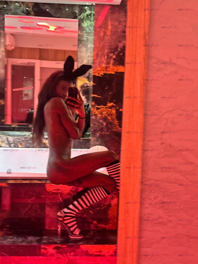 FOTOS DE CHICA NEGRA FETICHISTA DISCRETA DE MENTE ABIERTA DISPONIBLE