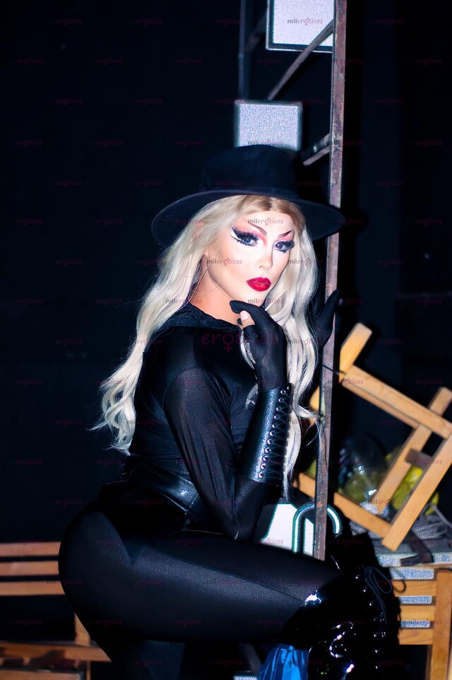 FOTOS DE (( ELECKTRA )). DISPUESTA A COMPLACER TUS FANTASÍAS