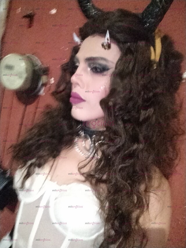 FOTOS DE (( ELECKTRA )). DISPUESTA A COMPLACER TUS FANTASÍAS