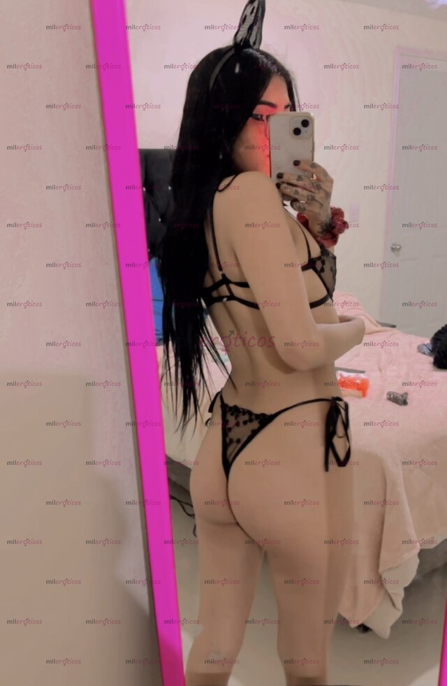 FOTOS DE TU CONEJITA FAVORITA PELINEGRA PRECIOSA SUPER PUTITA